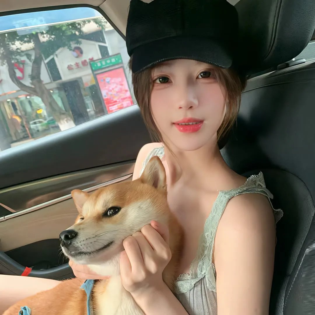盛开的樱花林下